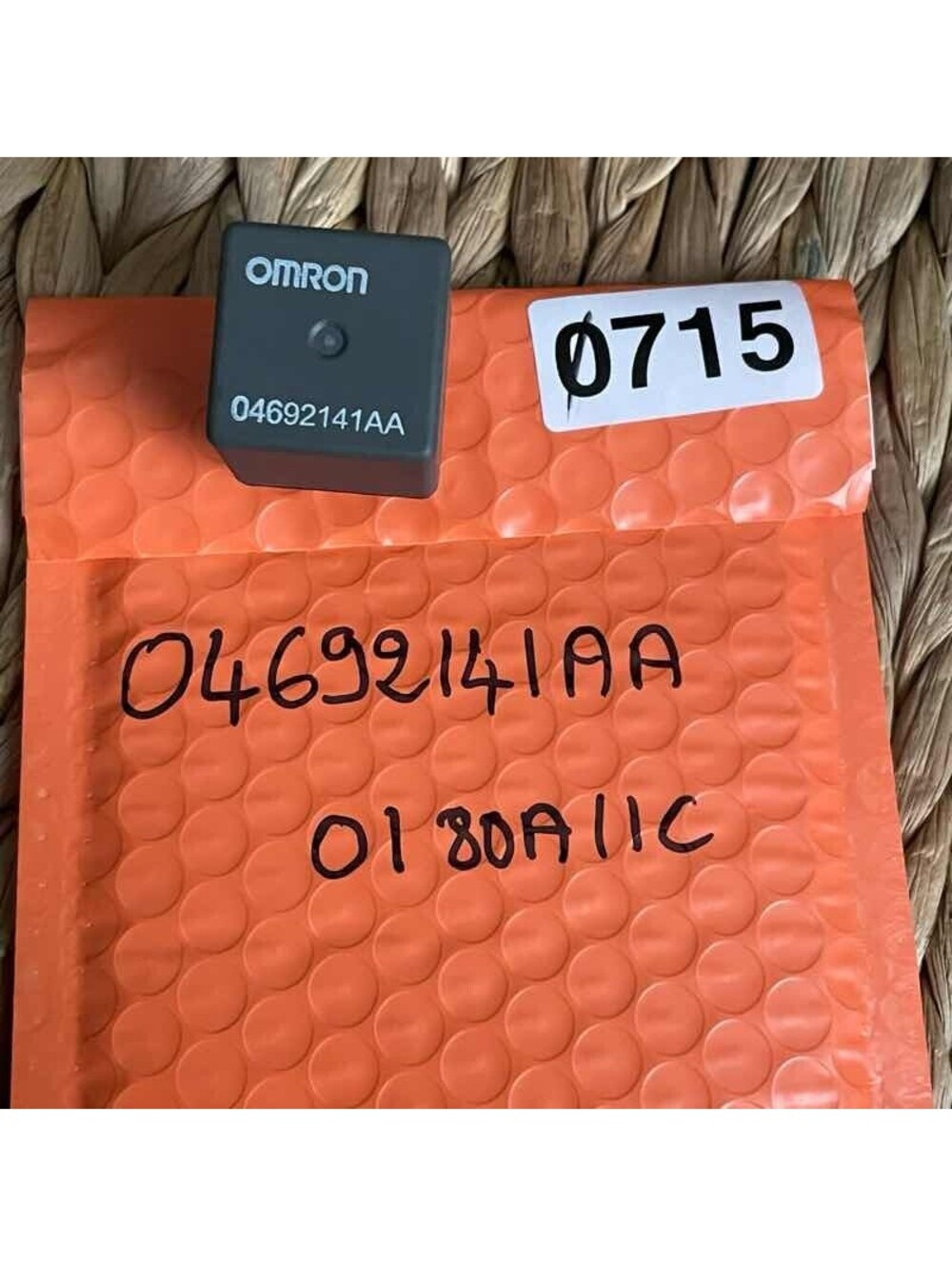 ✅Omron 4 Pin Relay 04692141AA for Chrysler Dodge Jeep #️⃣715
